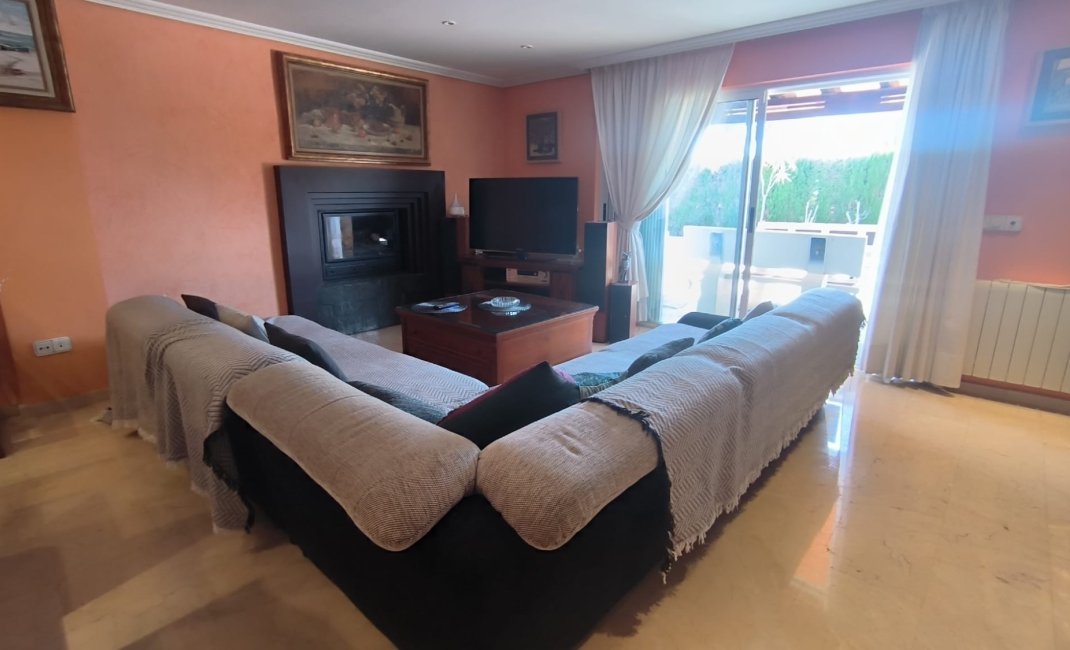 Reventa - Chalet / Villa  -
Benidorm