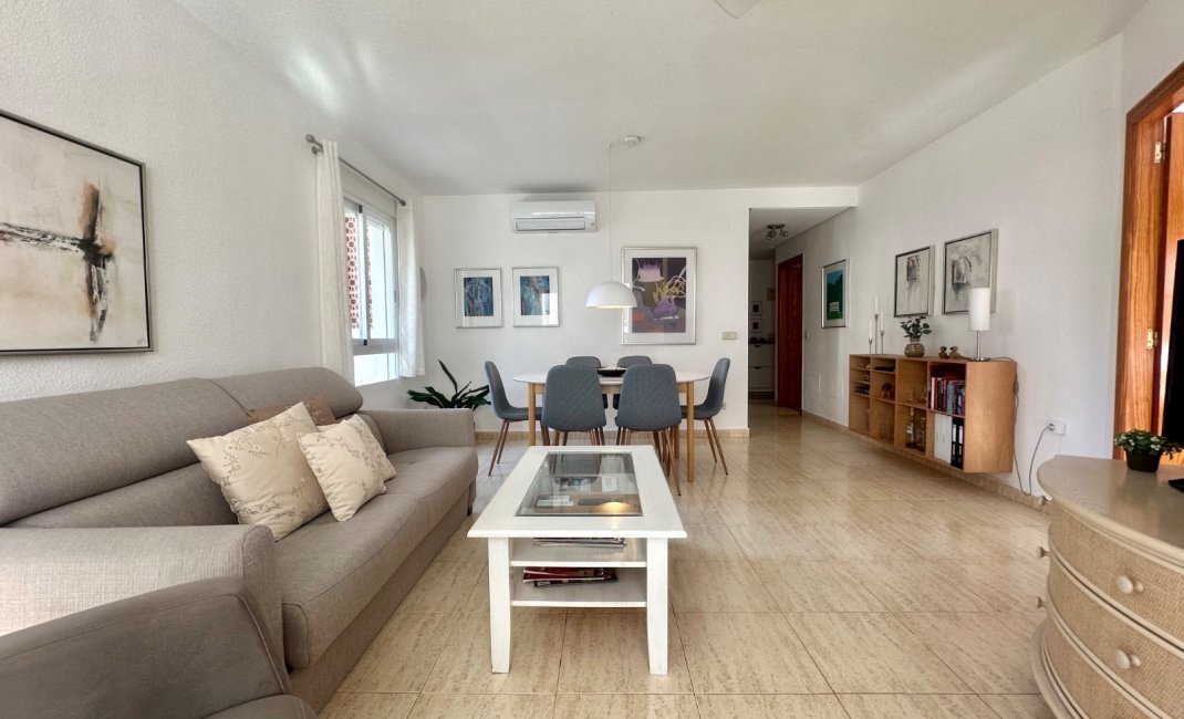 Reventa - Apartamento / piso -
Albir