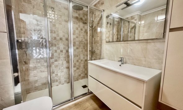 Reventa - Apartamento / piso -
Albir