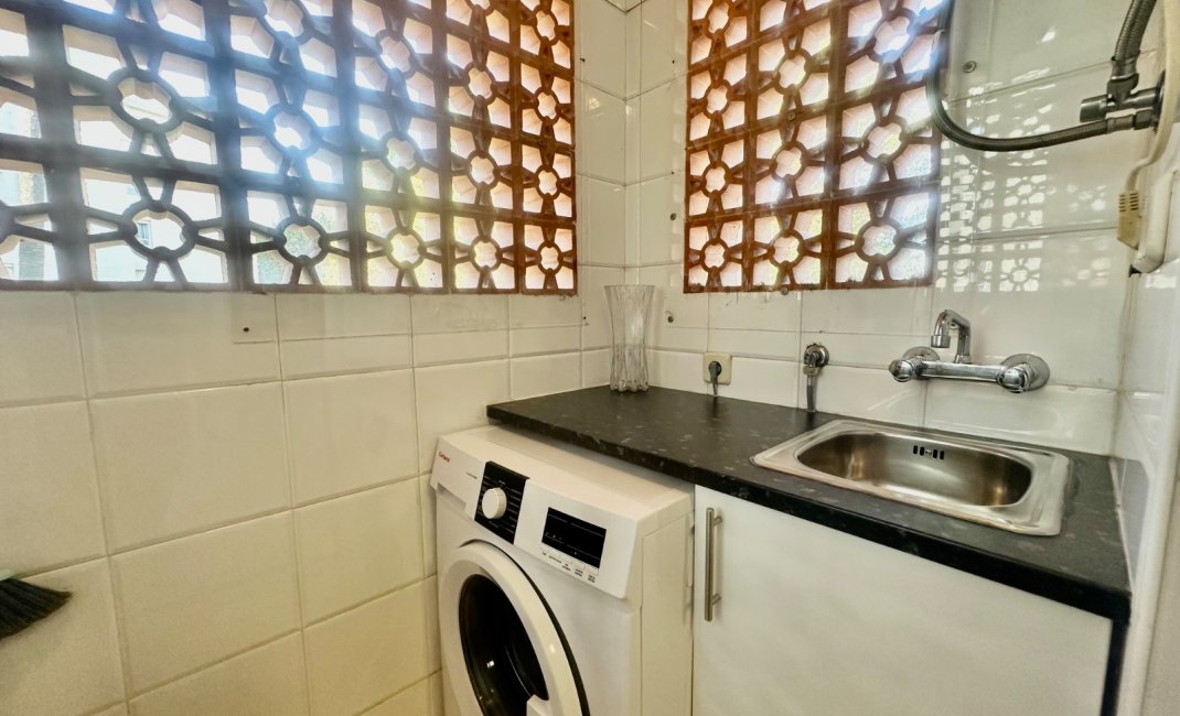 Reventa - Apartamento / piso -
Albir