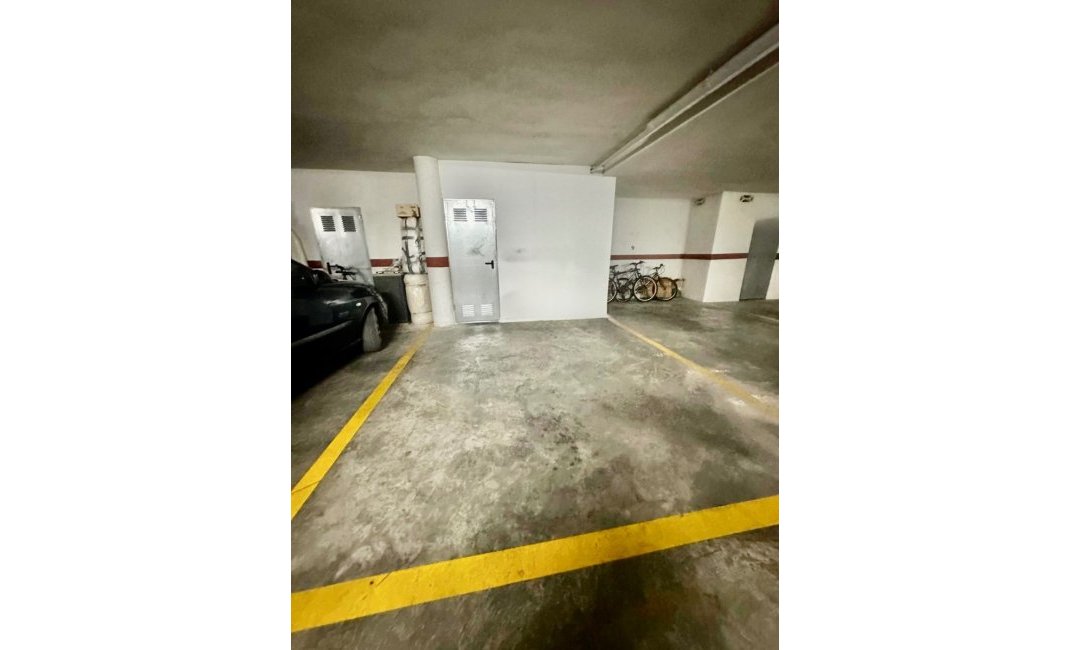 Reventa - Apartamento / piso -
Albir