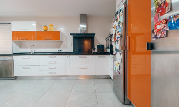 Revente -  Chalet / Villa -
Benidorm