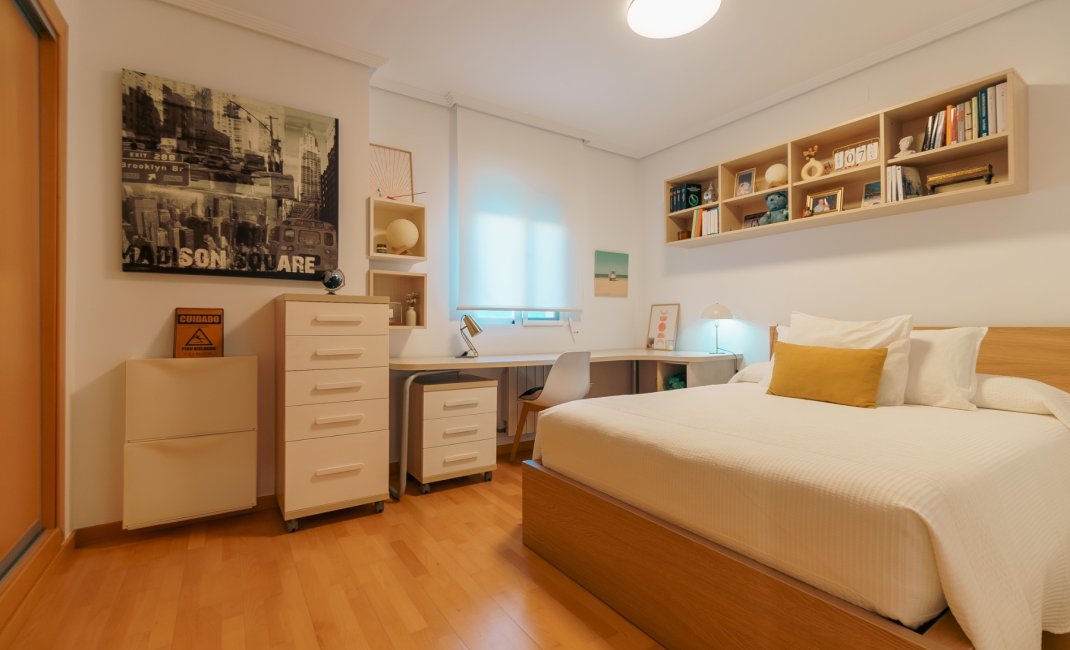 Revente -  Chalet / Villa -
Benidorm