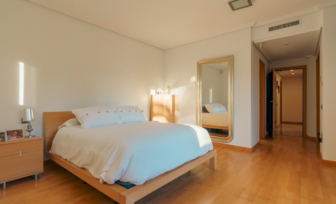 Revente -  Chalet / Villa -
Benidorm