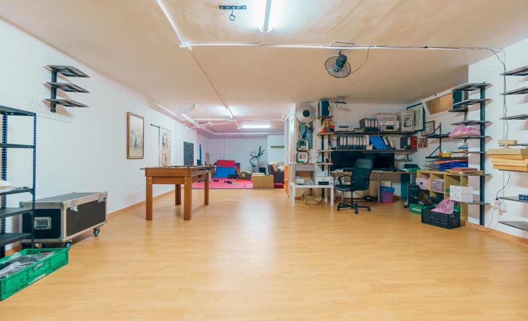 Revente -  Chalet / Villa -
Benidorm