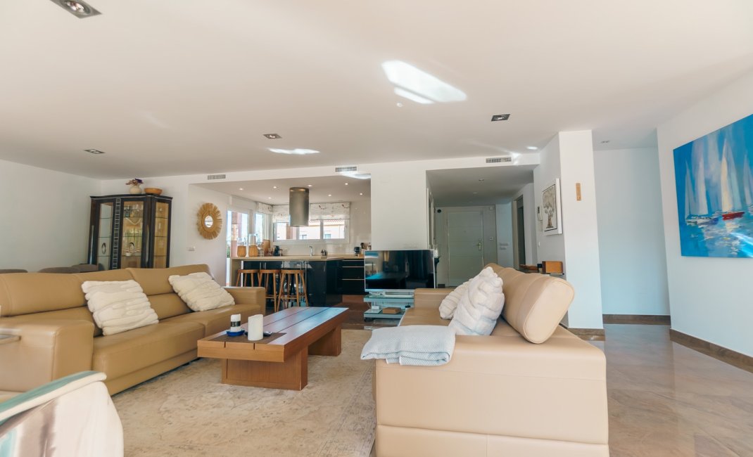 Resale -  Chalet / Villa -
Albir