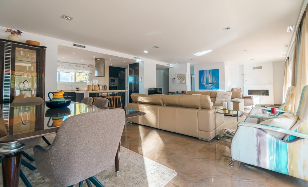 Resale -  Chalet / Villa -
Albir