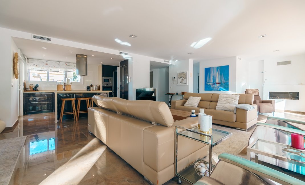 Resale -  Chalet / Villa -
Albir