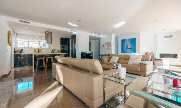 Resale -  Chalet / Villa -
Albir