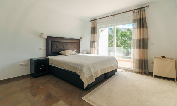 Resale -  Chalet / Villa -
Albir