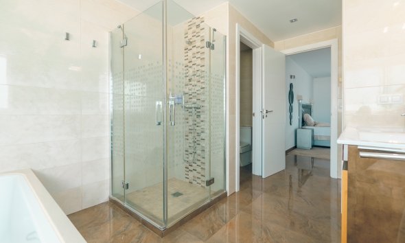 Resale -  Chalet / Villa -
Albir