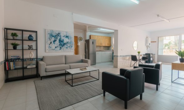 Reventa - Adosado -
Albir