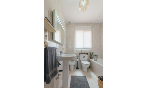 Reventa - Adosado -
Albir