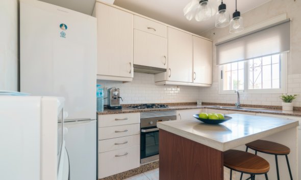 Reventa - Adosado -
Albir