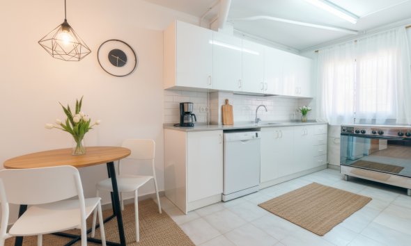 Reventa - Adosado -
Albir