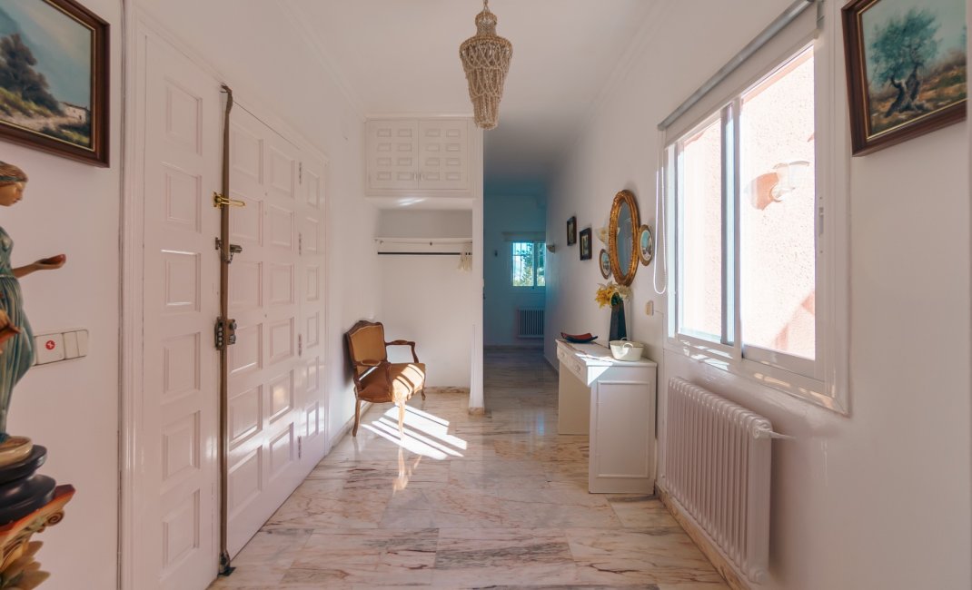 Herverkoop - Chalet / Villa -
Albir