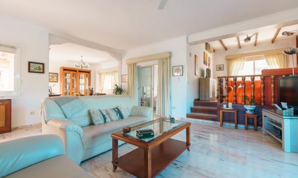 Herverkoop - Chalet / Villa -
Albir