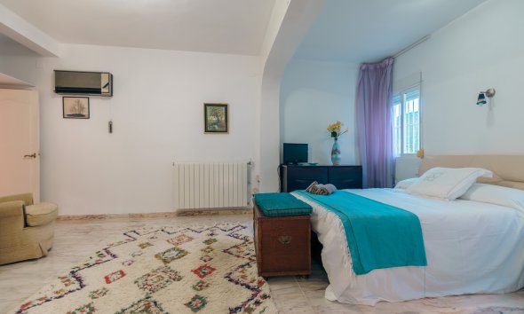 Herverkoop - Chalet / Villa -
Albir