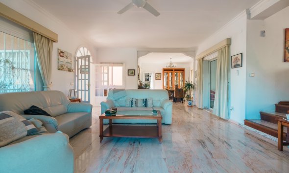 Herverkoop - Chalet / Villa -
Albir