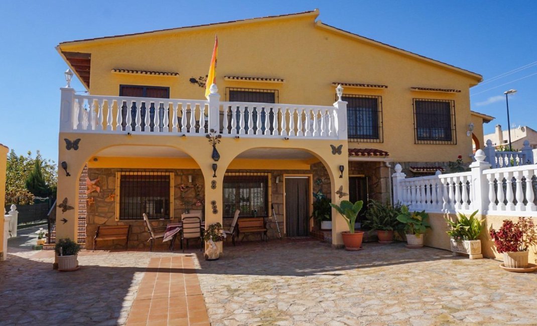 Reventa - Villa -
La Nucía - La Nucia Hill