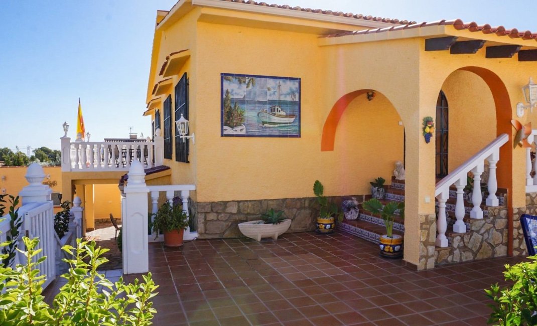 Reventa - Villa -
La Nucía - La Nucia Hill