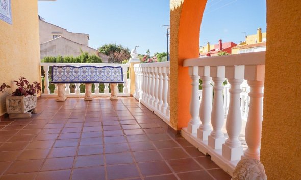 Reventa - Villa -
La Nucía - La Nucia Hill