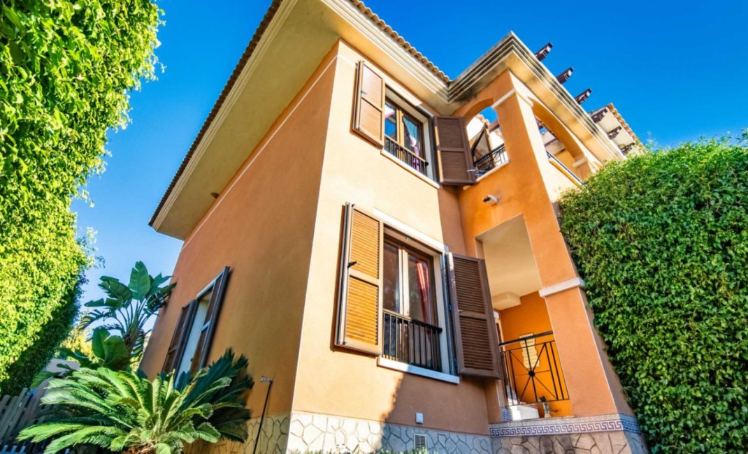 Videresalg - Villa -
Finestrat - Balcón de Finestrat