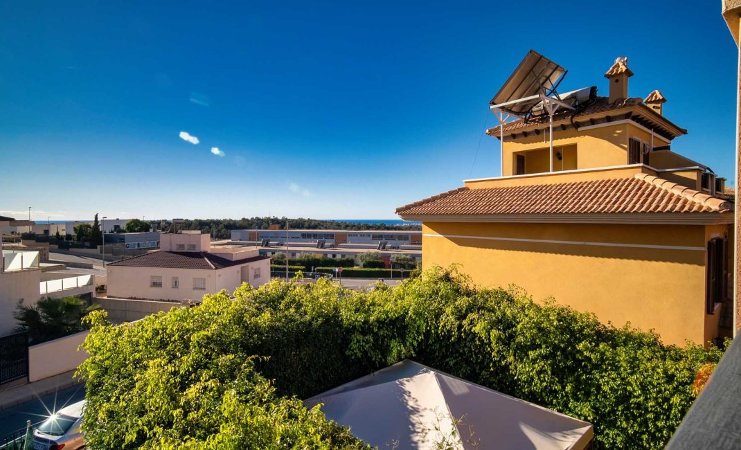 Videresalg - Villa -
Finestrat - Balcón de Finestrat