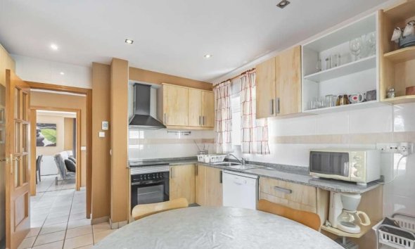 Videresalg - Villa -
La Nucía