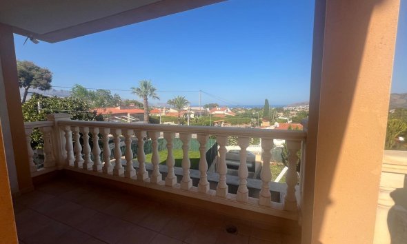 Videresalg - Villa -
La Nucía