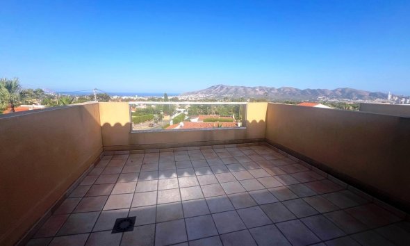 Videresalg - Villa -
La Nucía