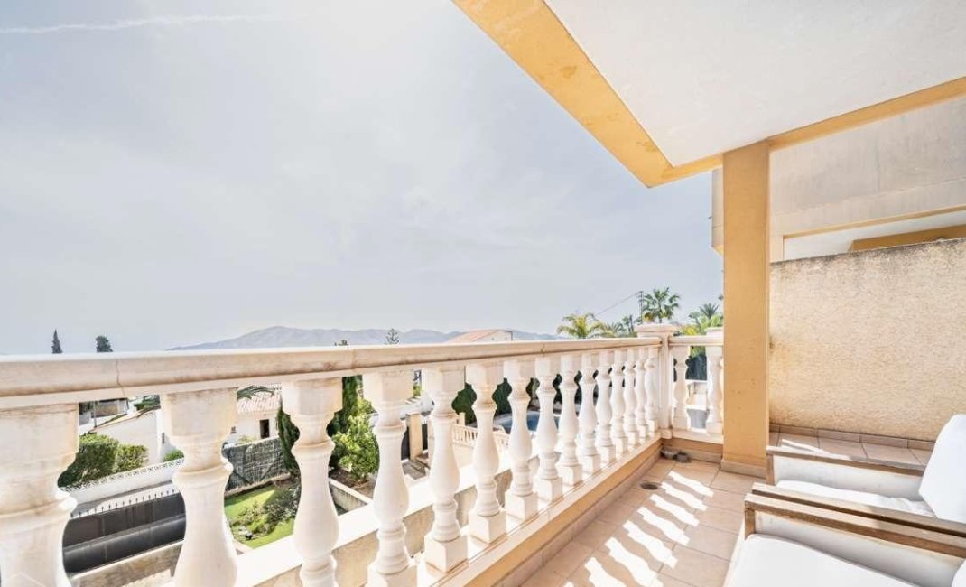 Videresalg - Villa -
La Nucía