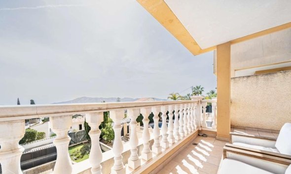 Videresalg - Villa -
La Nucía