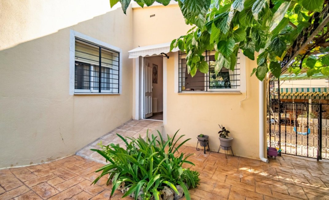 Reventa - Villa -
Alfaz del Pi - El Romeral