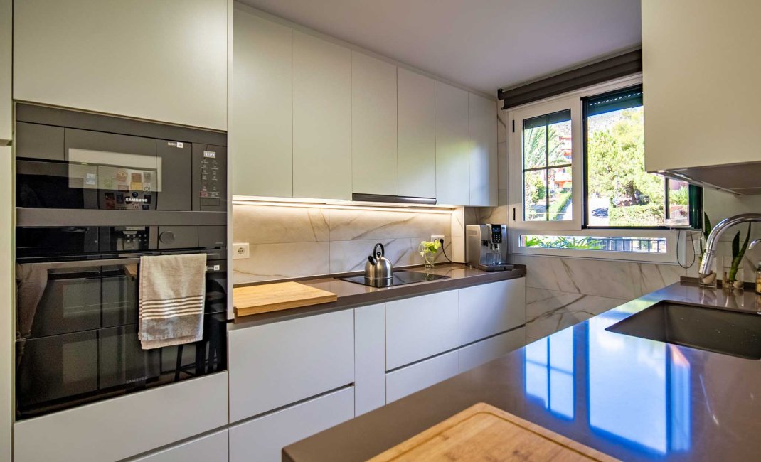 Videresalg - apartment -
Finestrat - Sierra cortina