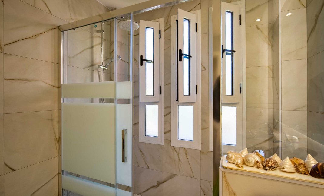 Videresalg - apartment -
Finestrat - Sierra cortina