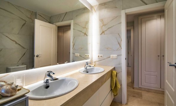 Videresalg - apartment -
Finestrat - Sierra cortina