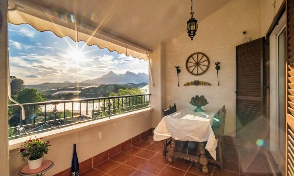 Reventa - Ático -
Altea - Altea la Vella