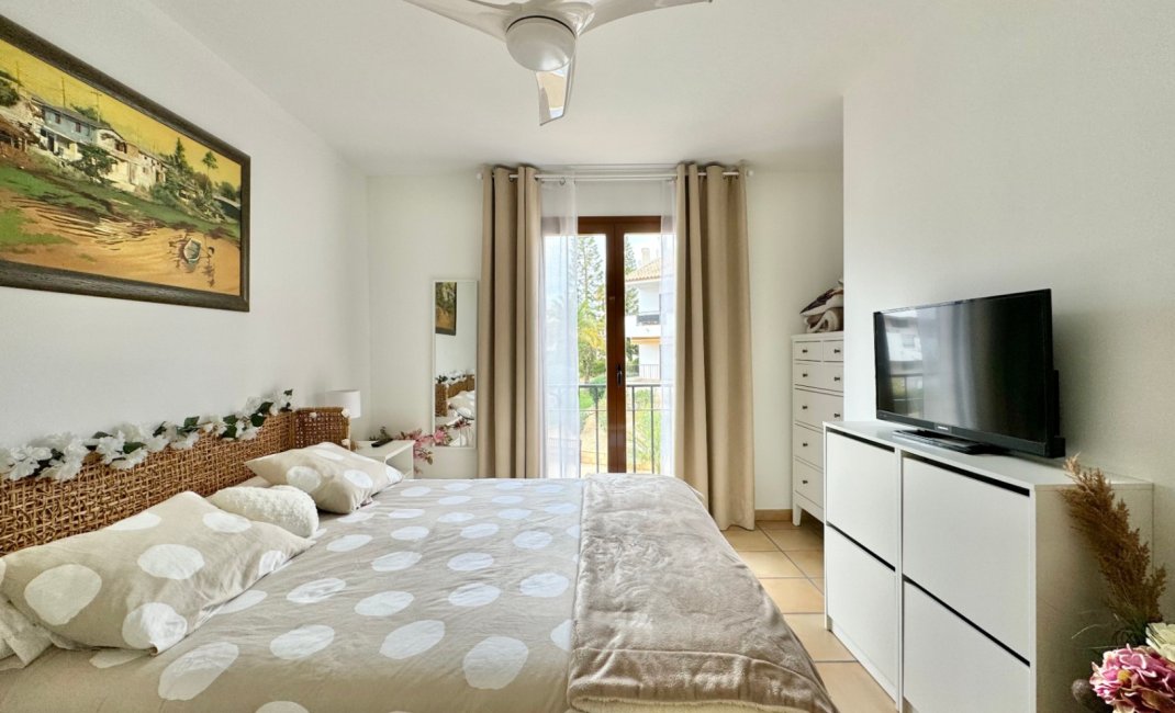 Reventa - apartment -
Alfaz del Pi - Alfas del Pí