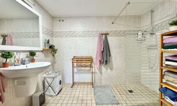 Reventa - apartment -
Alfaz del Pi - Alfas del Pí