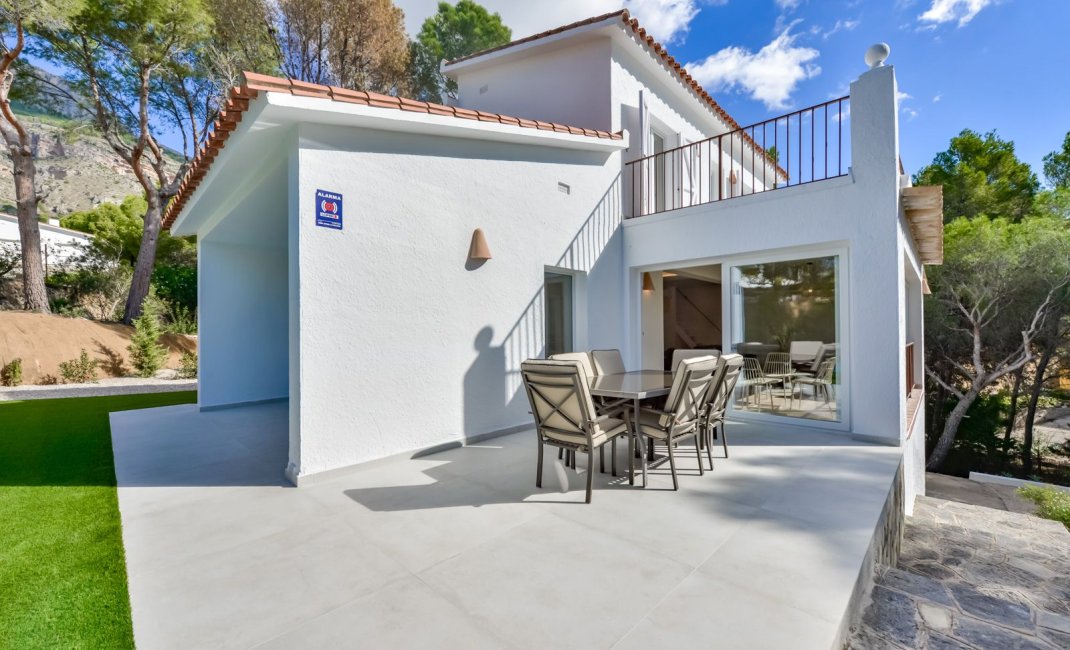 Reventa - Villa -
Altea la Vieja - Campo de Golf