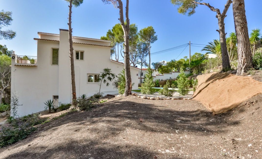 Reventa - Villa -
Altea la Vieja - Campo de Golf