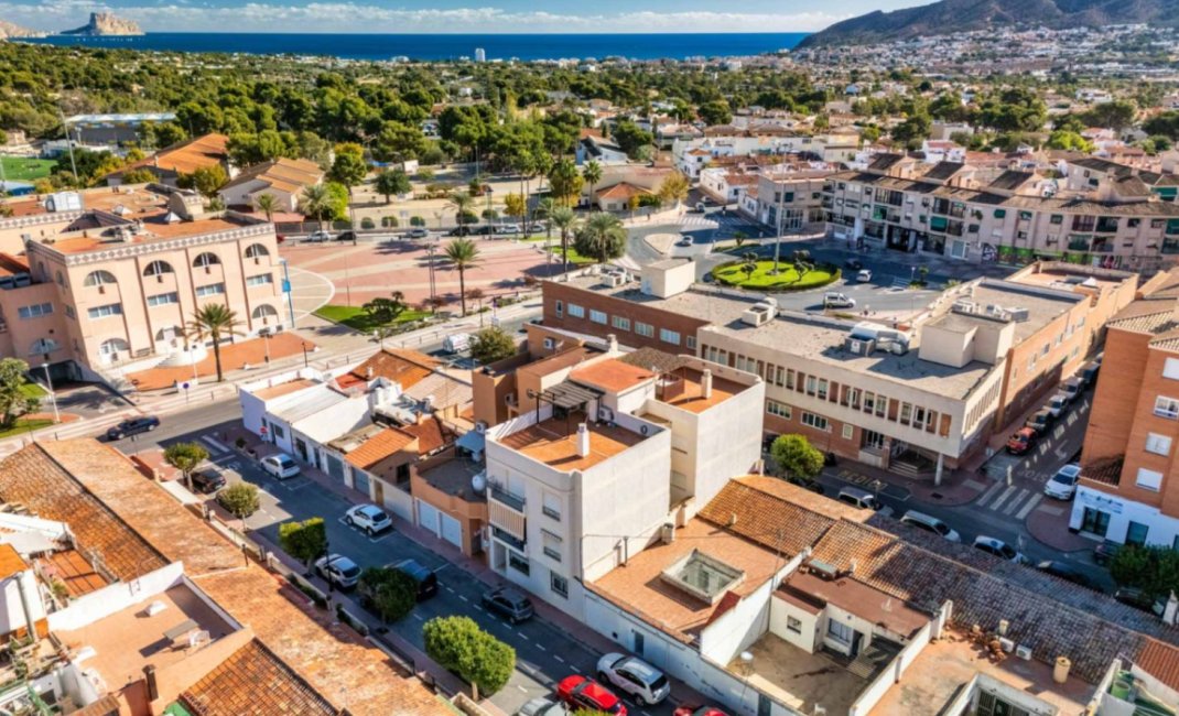 Reventa - Ático -
Alfaz del Pi - Alfas del Pí