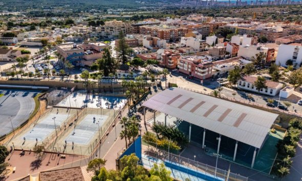 Reventa - Ático -
Alfaz del Pi - Alfas del Pí