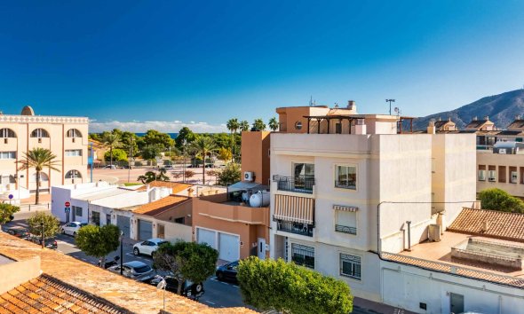 Reventa - Ático -
Alfaz del Pi - Alfas del Pí