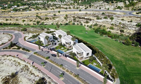 Obra nueva - Chalet / Villa  -
Finestrat