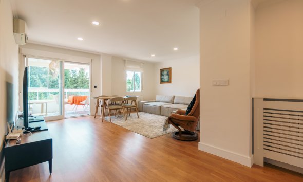 Long Term Rental - Apartment / flat -
Albir