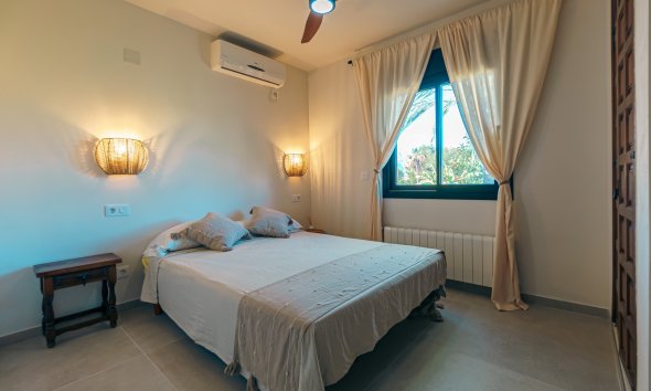 Verhuur Korte Termijn - Chalet / Villa -
Albir