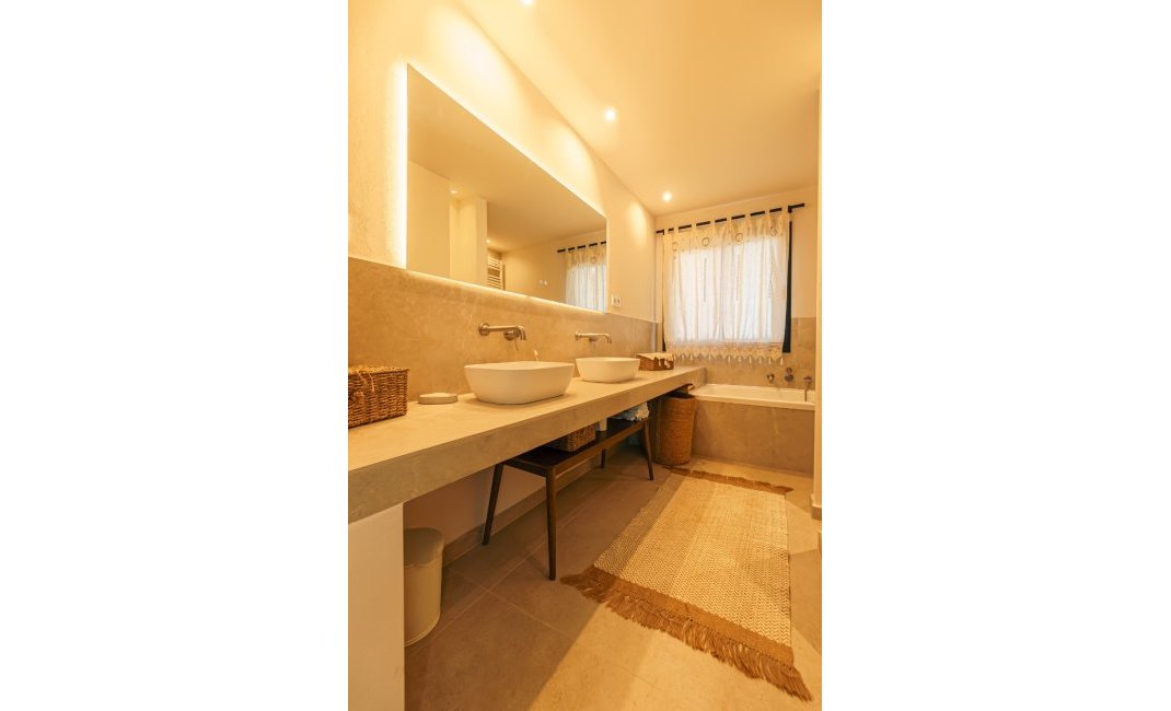 Verhuur Korte Termijn - Chalet / Villa -
Albir