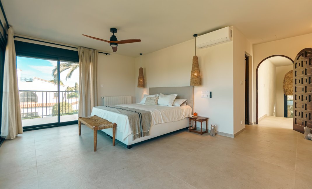 Verhuur Korte Termijn - Chalet / Villa -
Albir